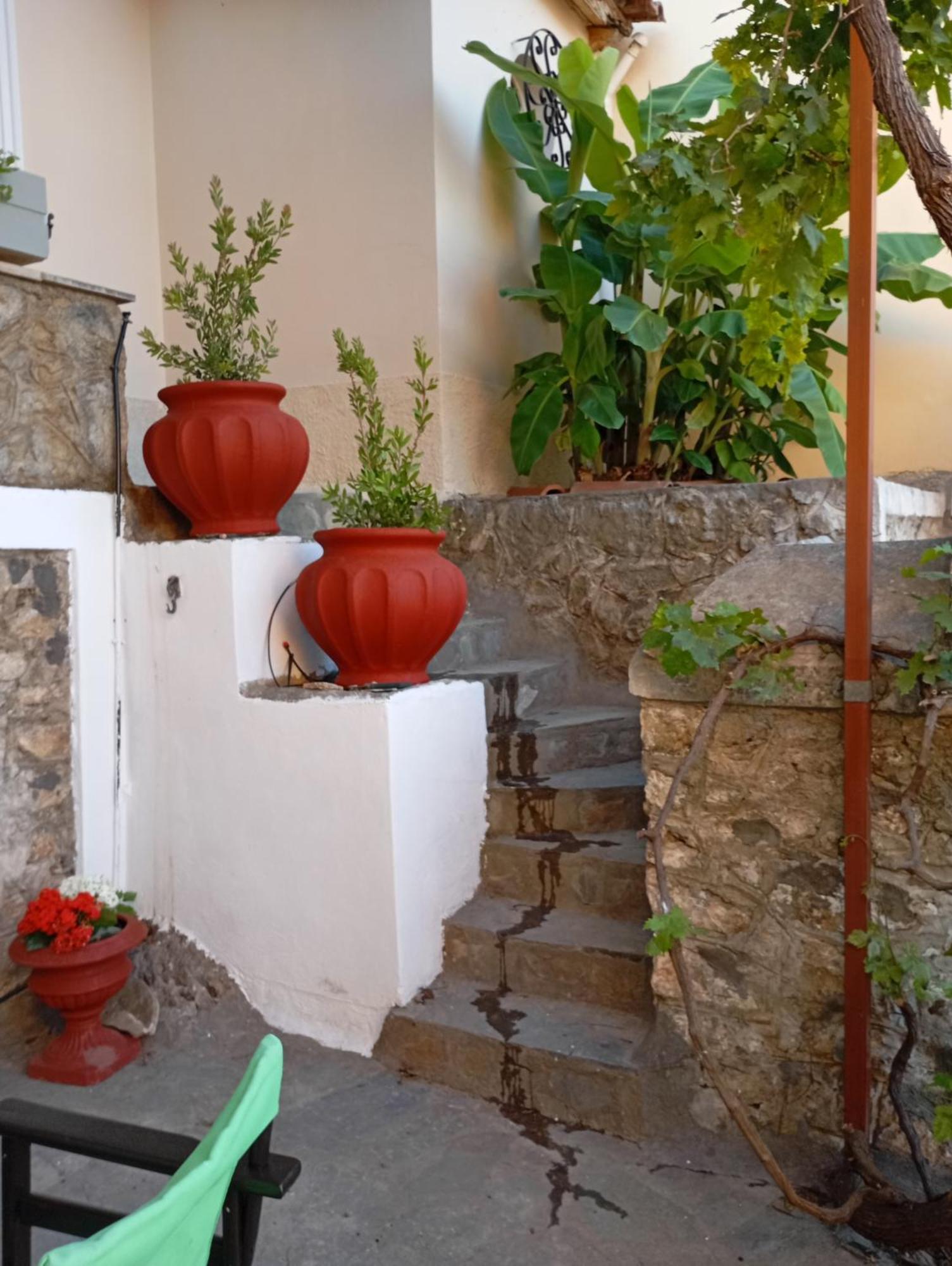 Secret Garden Apartment Nafplio Ngoại thất bức ảnh
